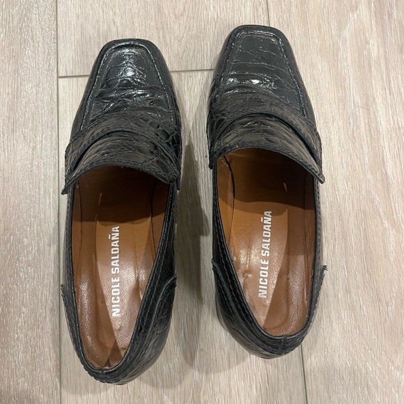 Nicole Saldana embossed black heeled loafer - Picture 7 of 9